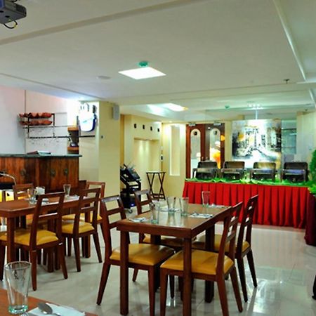 Wellcome Hotel Cebu Exteriör bild