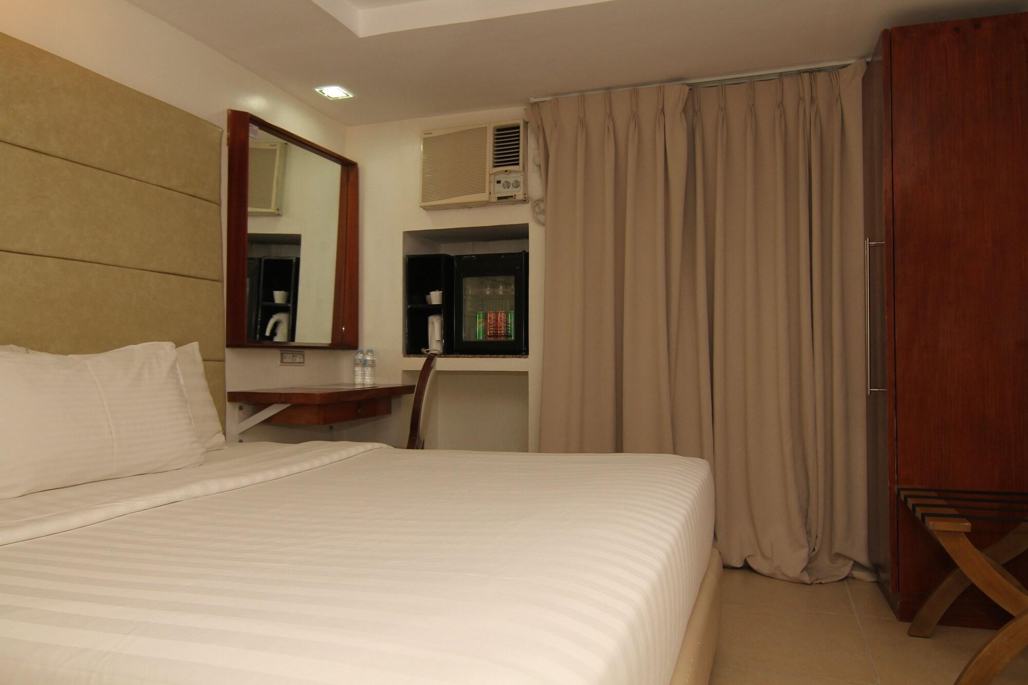 Wellcome Hotel Cebu Exteriör bild