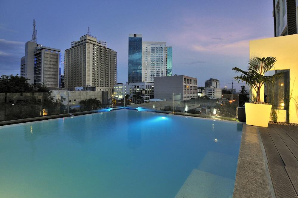 Wellcome Hotel Cebu Exteriör bild