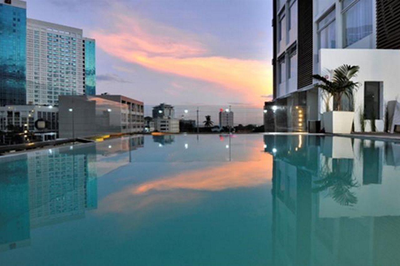 Wellcome Hotel Cebu Exteriör bild